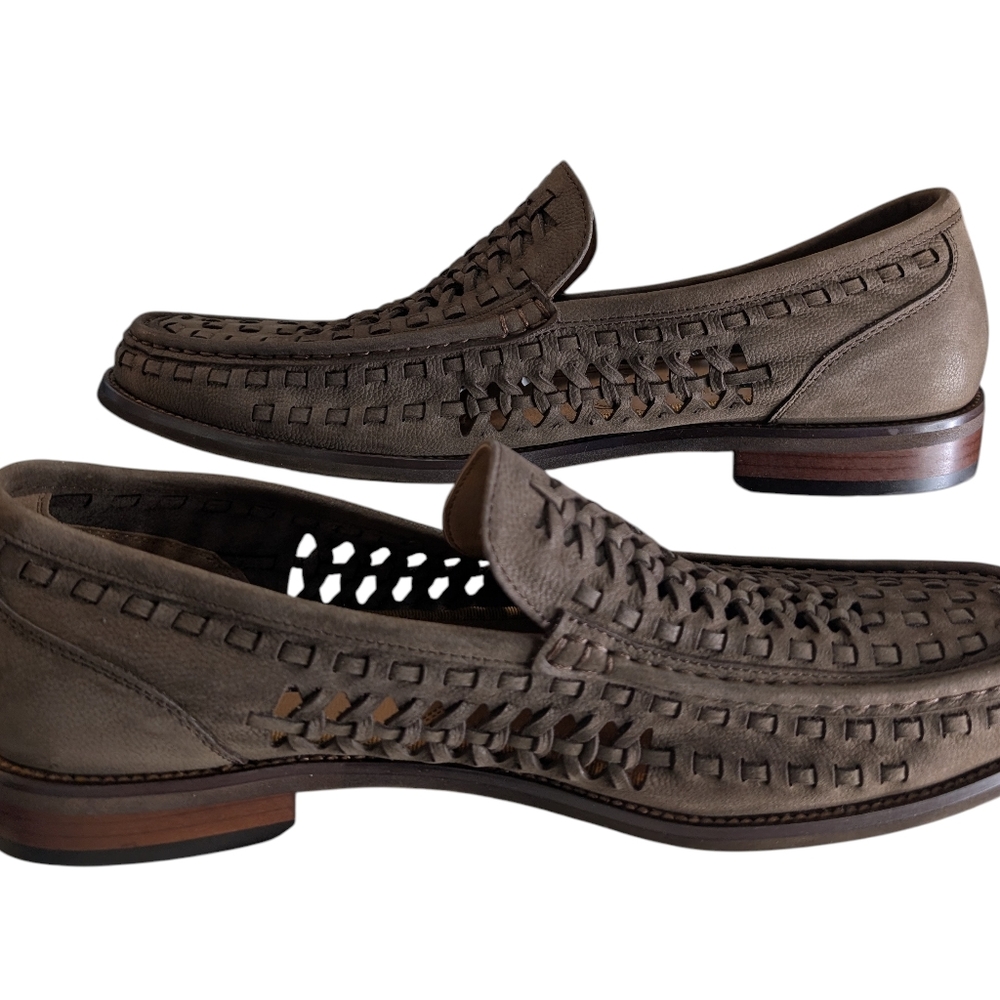 Steve Madden Brown Gaetano Woven Loafer.... Size 12